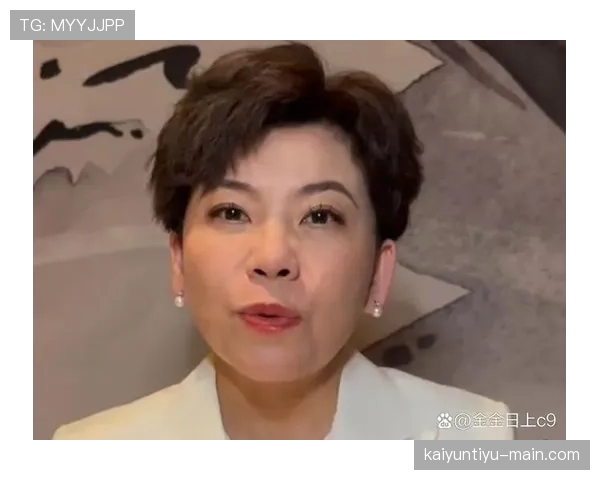要是把邓亚萍丢进流量圈，短个子霸气和学霸标签，粉丝钱包要哭了